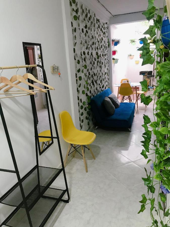 Confortable Habitacion En Apartamento Amoblado Jardin Exterior foto
