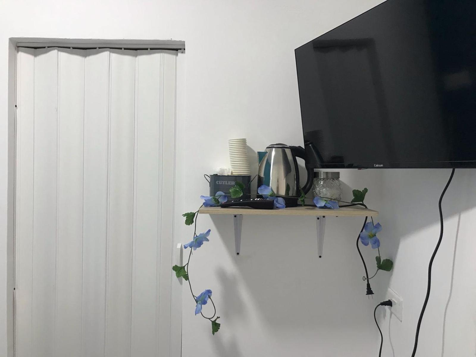Confortable Habitacion En Apartamento Amoblado Jardin Exterior foto