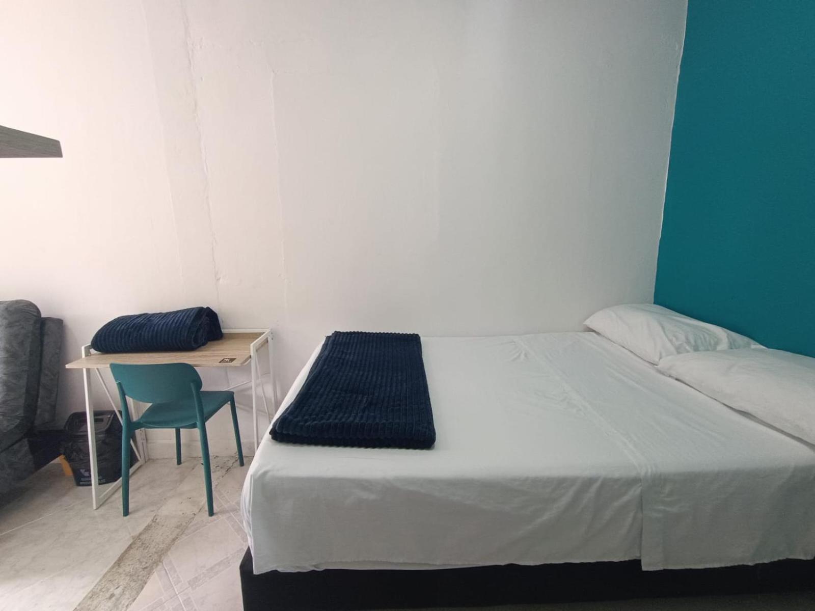 Confortable Habitacion En Apartamento Amoblado Jardin Exterior foto