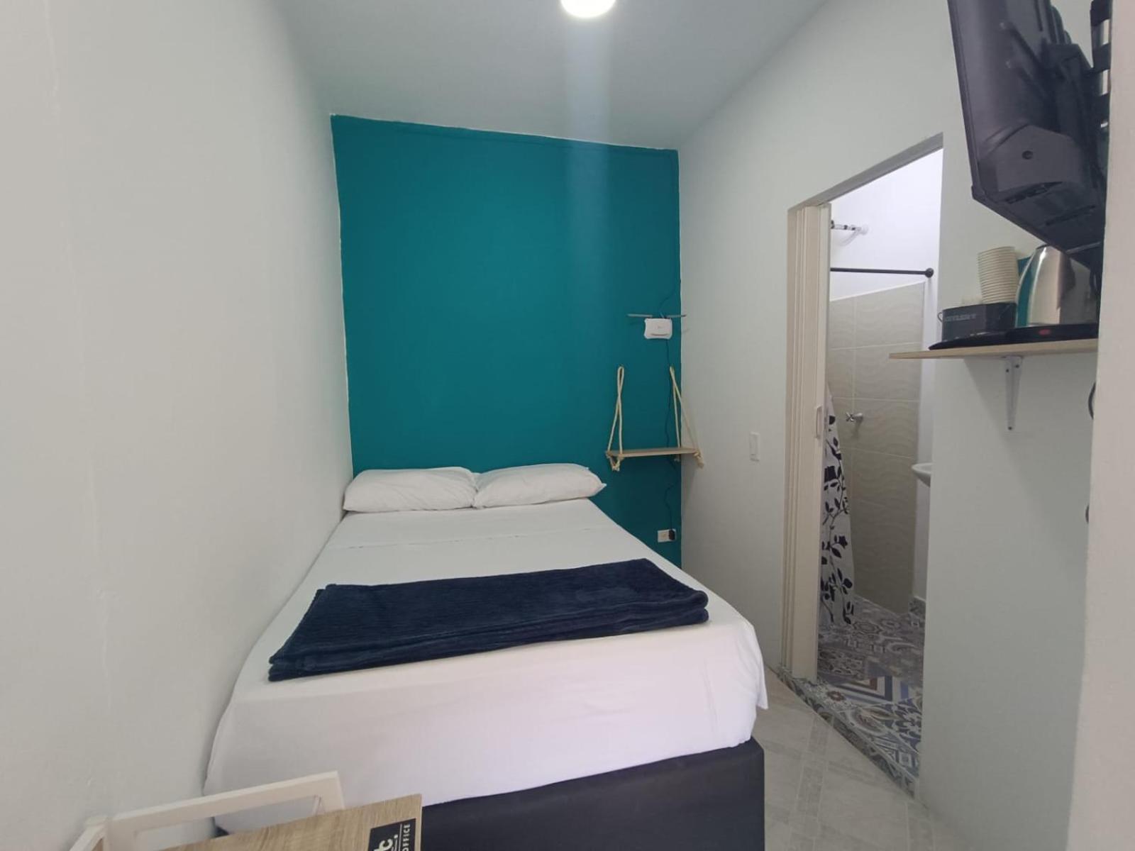 Confortable Habitacion En Apartamento Amoblado Jardin Exterior foto